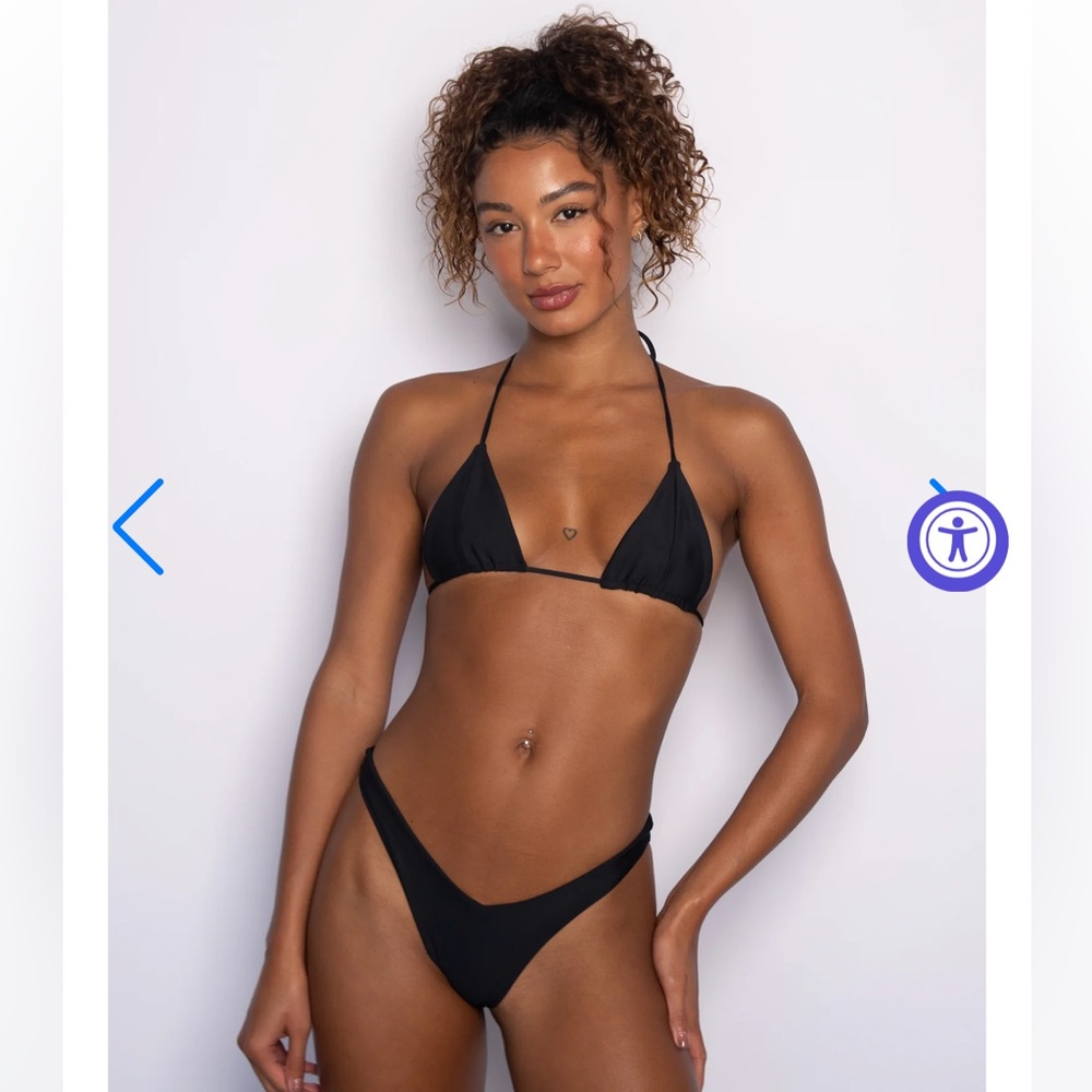 Skatie Black Bikini Top